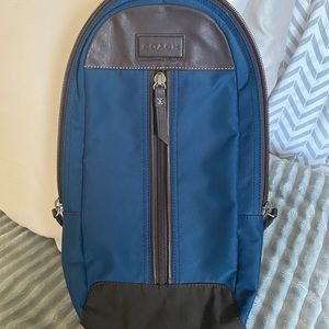 Coach crossbody daypack